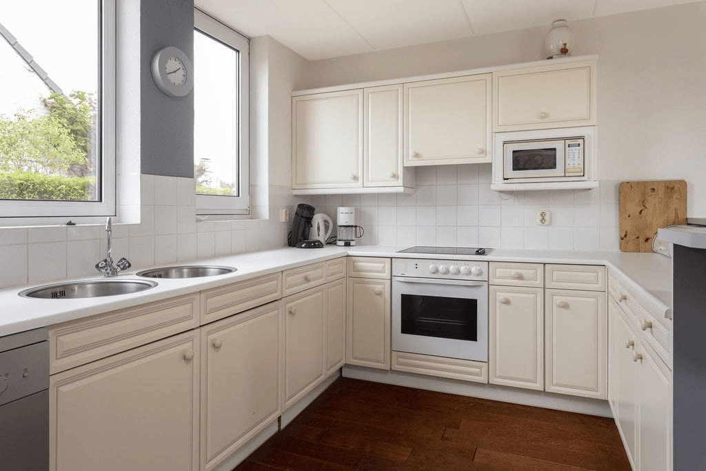 E 62 Keuken Open  ori.jpg